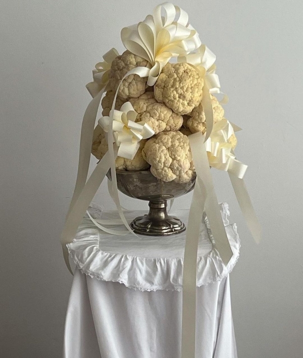 Trend: Set Design with Vegatables