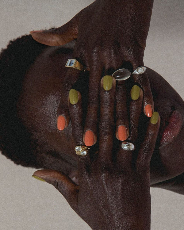 6 Colors Perfect for Summer Nails