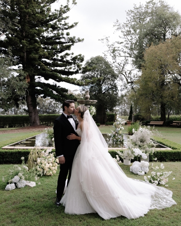 Beautiful and Romantic Wedding in Hunter Valley