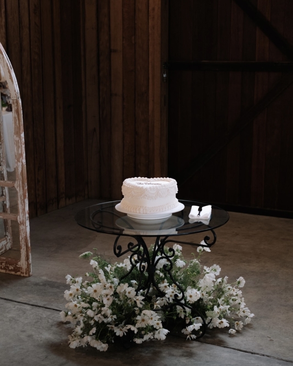 Beautiful and Romantic Wedding in Hunter Valley