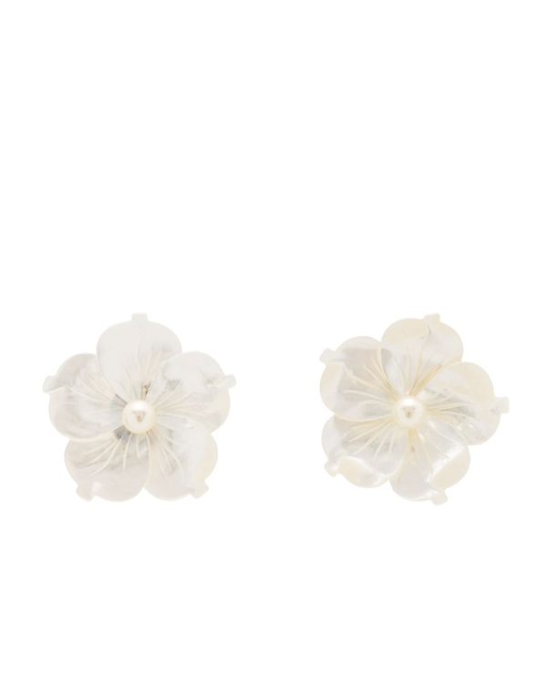 Same-Sex Brides Outfit Ideas and Trends