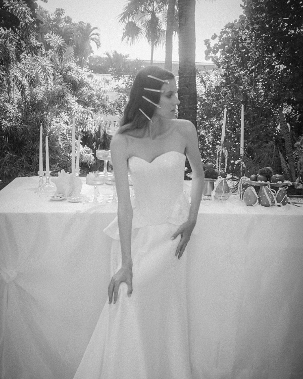 Tropical Garden Romance