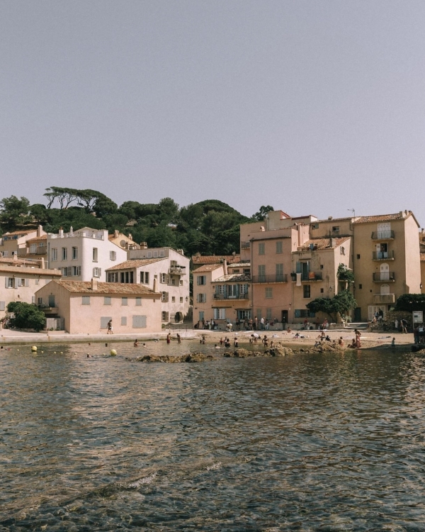 7 LGBTQIA+ Friendly Honeymoon Destinations