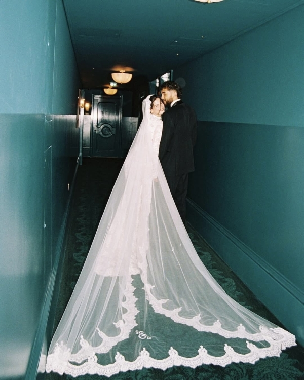 Premier League Soccer Player Dominic Calvert-Lewin & Model Sandra Jerze Are Married!