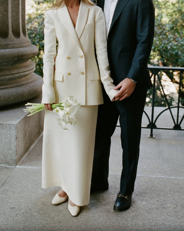 35 Chic Bridal Outfit Ideas for a Courthouse or City Hall Wedding