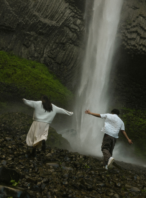 Photographers Lizzy Mae