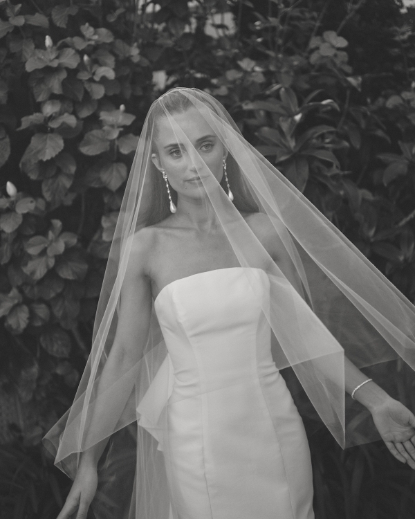 A Blooming Vintage-Inspired Wedding on Palm Beach’s Waterfront