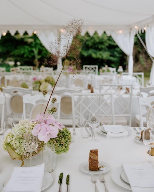 An Elegant Garden Wedding with a Korean Twist at a Historic Australian Estate