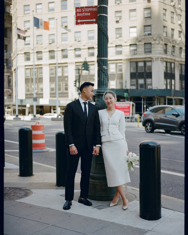 35 Chic Bridal Outfit Ideas for a Courthouse or City Hall Wedding