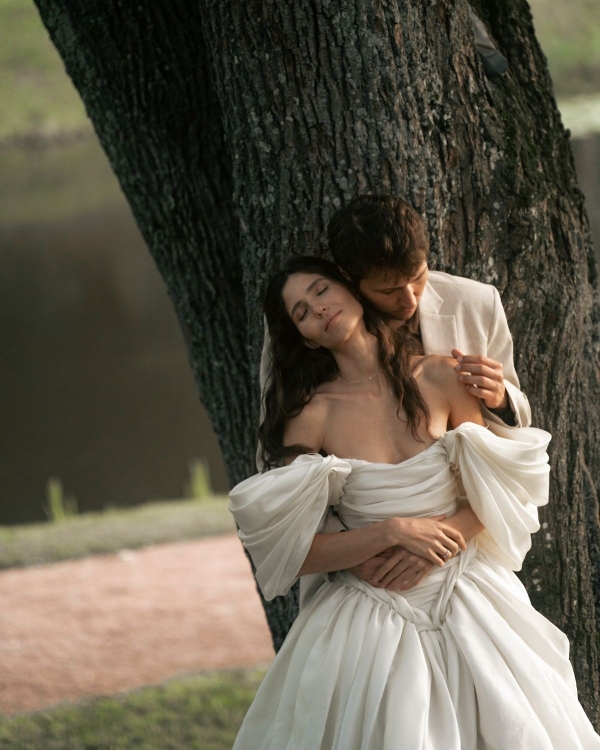 A Pride & Prejudice Inspired Wedding Set in a Romantic 18th-Century Palace Garden