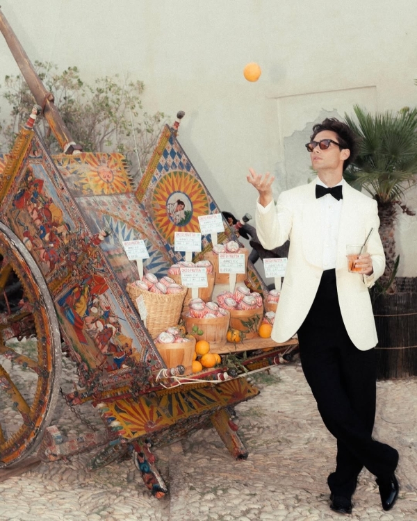 Celebrating Pride: Our Favorite LGBTQIA+ Weddings