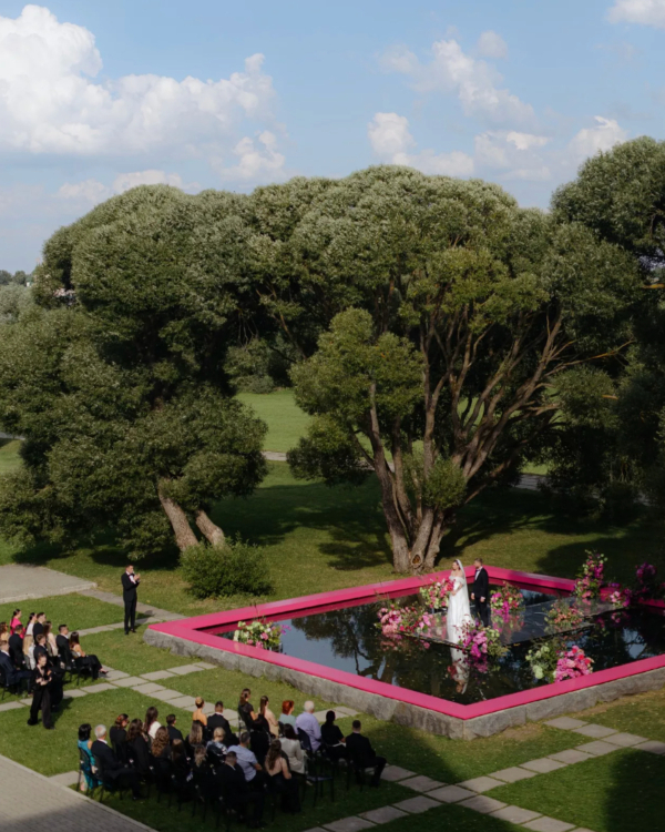 55 Creative Wedding Aisle & Altar Ideas for a Standout Ceremony