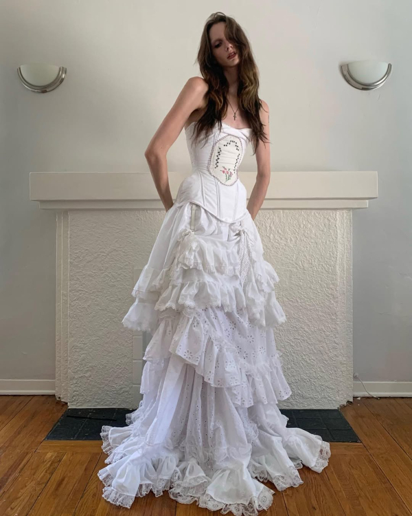 28 Basque Waist Wedding Dresses from the 2026 Bridal Collections