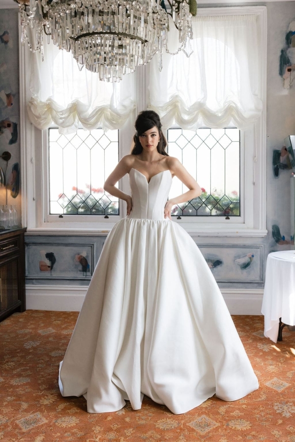 Bridal Shehzarin Batha Couture