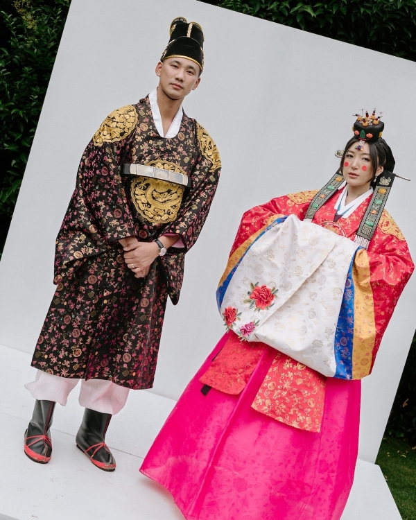 An Elegant Garden Wedding with a Korean Twist at a Historic Australian Estate