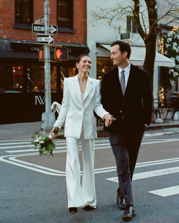 35 Chic Bridal Outfit Ideas for a Courthouse or City Hall Wedding