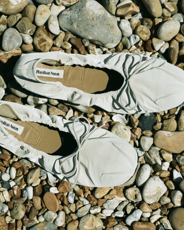 30 Bridal Flats That Prove You Don’t Need Heels to Make a Statement