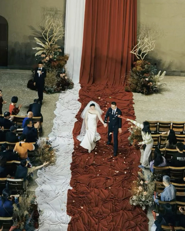 55 Creative Wedding Aisle & Altar Ideas for a Standout Ceremony