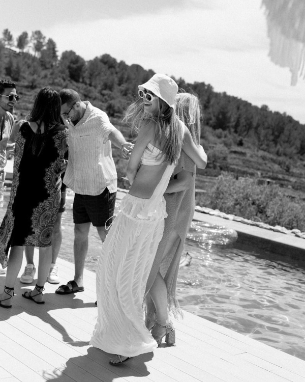 10 Viral Gen Z Trends Breaking All the Wedding Rules