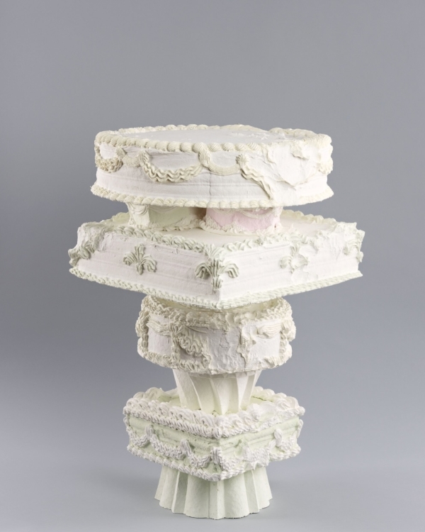 Trend: Stacked Wedding Cakes