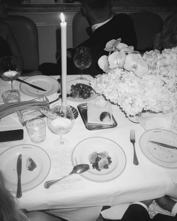 A Blooming Vintage-Inspired Wedding on Palm Beach’s Waterfront