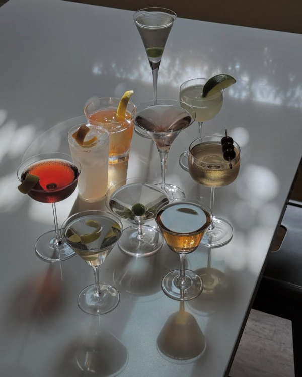 How to Calculate Exactly How Much Alcohol You Need for Your Wedding