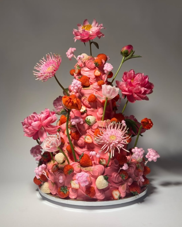 The Trendiest Wedding Cake Ideas to Match Every Wedding Style