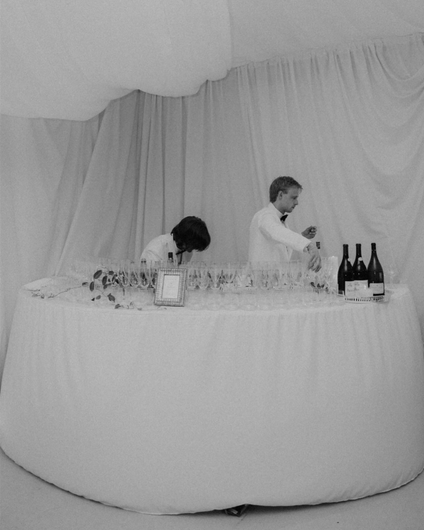 How to Calculate Exactly How Much Alcohol You Need for Your Wedding