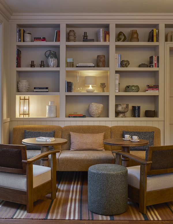 In Conversation: Hotel Borneta