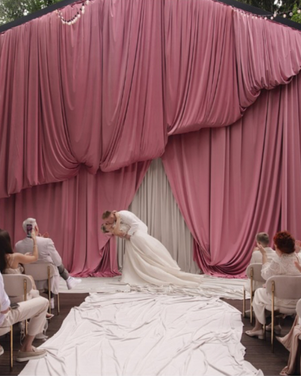 55 Creative Wedding Aisle & Altar Ideas for a Standout Ceremony