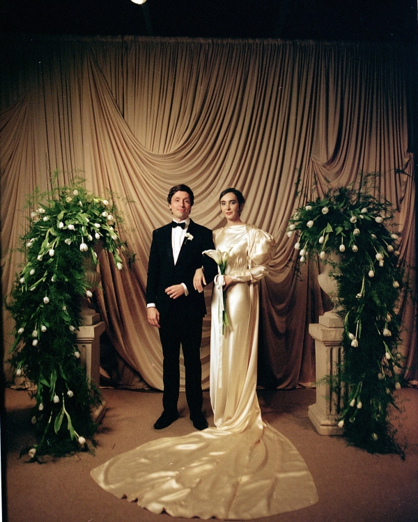 A Sentimental Two-Ceremony Wedding Woven with Vintage Fashion and Heirloom Charm