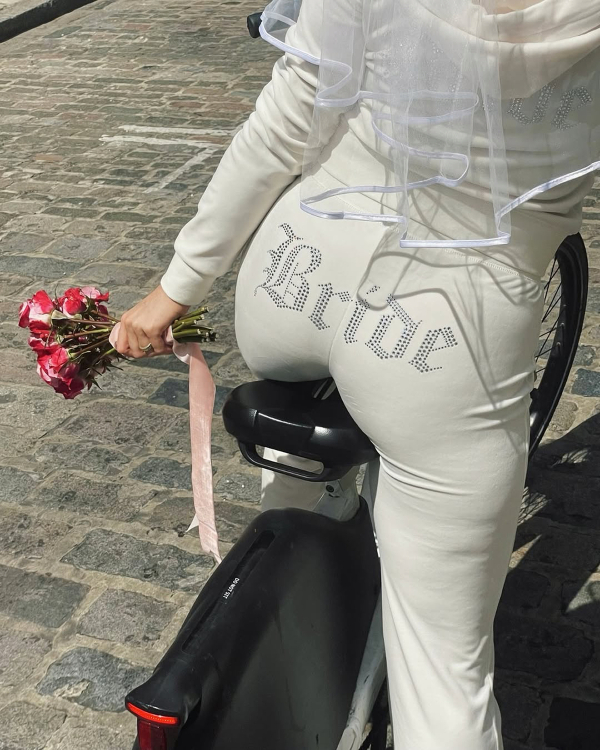 10 Viral Gen Z Trends Breaking All the Wedding Rules