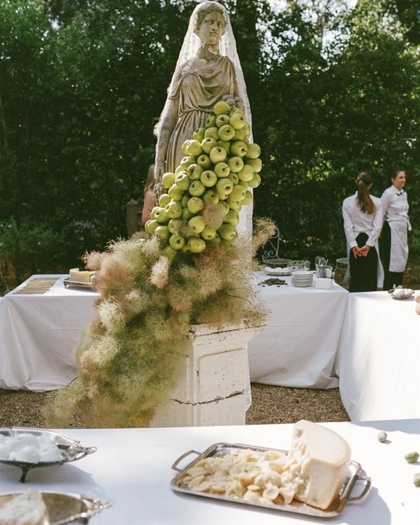 Celebrating Pride: Our Favorite LGBTQIA+ Weddings