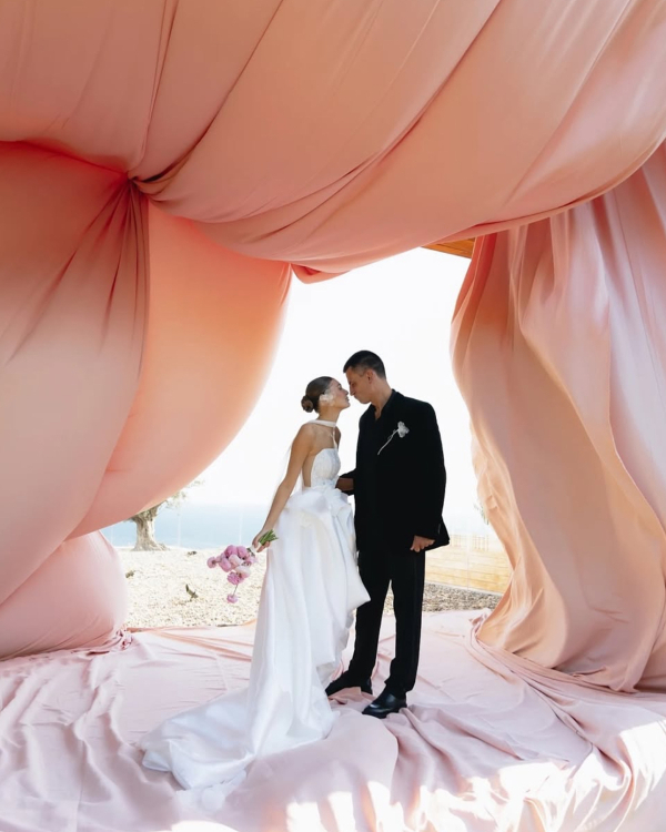 55 Creative Wedding Aisle & Altar Ideas for a Standout Ceremony