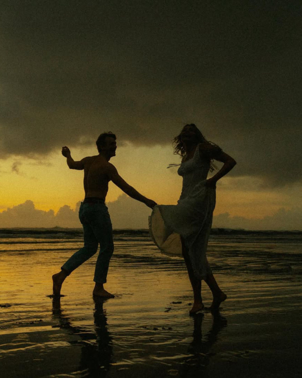 8 Perfectly Romantic Honeymoon Experiences for Newlyweds