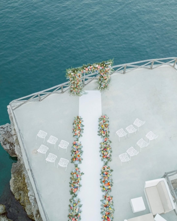 Celebrating Pride: Our Favorite LGBTQIA+ Weddings