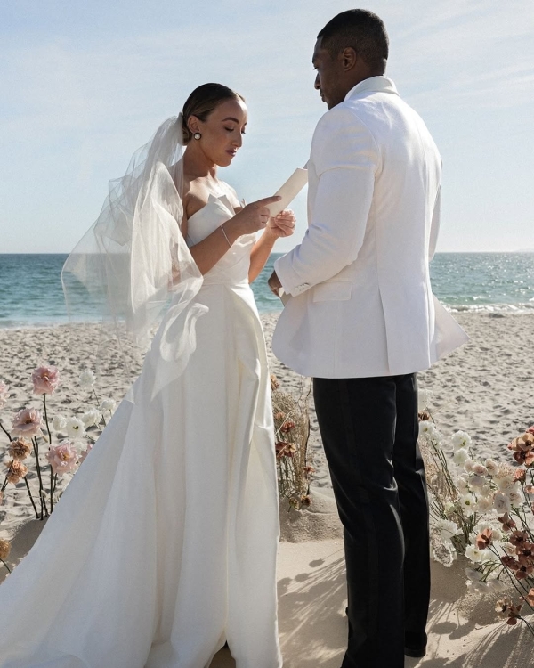 How to Plan the Ultimate Beach Wedding: Seamless, Stylish & Unforgettable