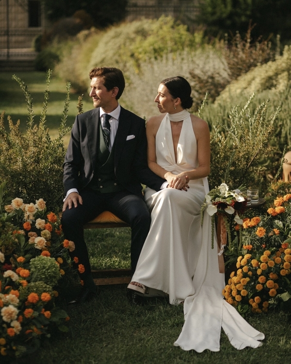 A Golden Wedding at a Storybook Castle Just Outside Venice, Italy