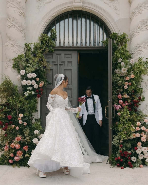 40 Best Wedding Photographers in USA | American Modern, Cinematic Photography | TOP Luxury Bridal Photographers