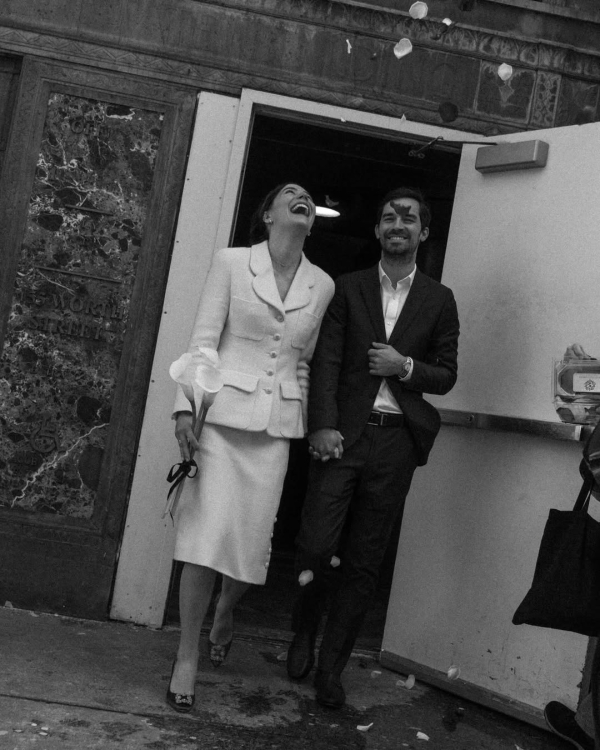 35 Chic Bridal Outfit Ideas for a Courthouse or City Hall Wedding