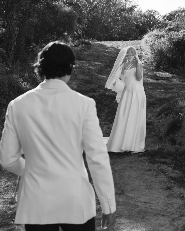 11 Wedding Day Timeline Mistakes Couples Make—According to Experts