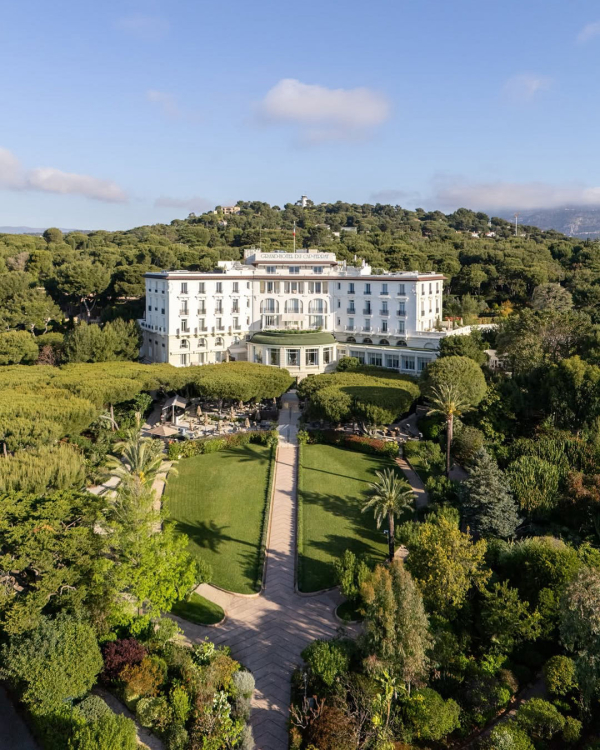 20 Best Wedding Venues in France | The Most Beautiful Places to Get Married | TOP Luxury Wedding Locations