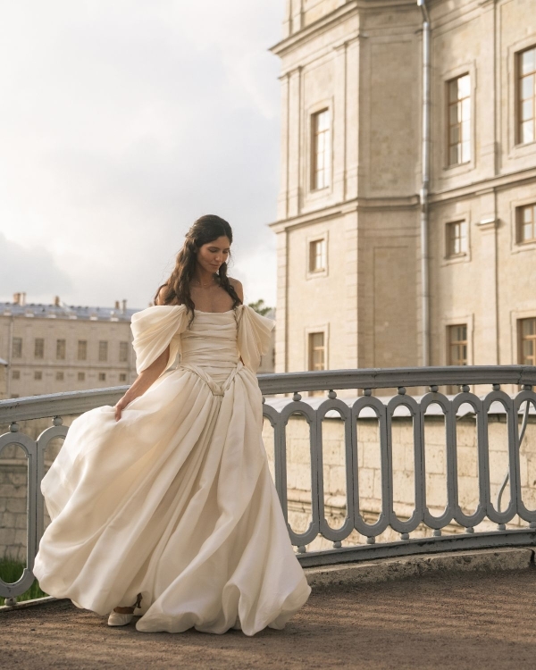 A Pride & Prejudice Inspired Wedding Set in a Romantic 18th-Century Palace Garden