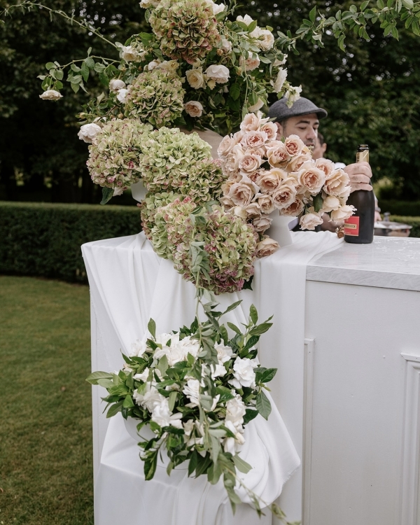 An Elegant Garden Wedding with a Korean Twist at a Historic Australian Estate