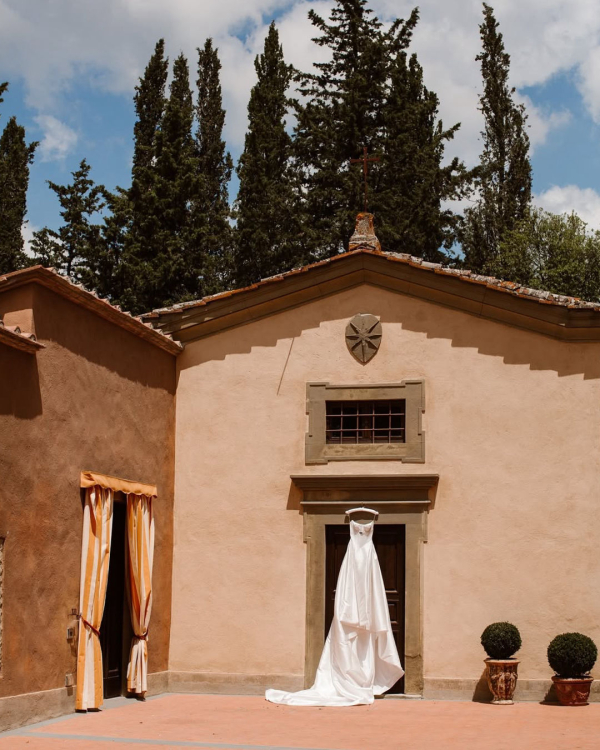 Planning a Wedding in Tuscany? Discover Why Il Borgo di Vignamaggio is the Dream Venue