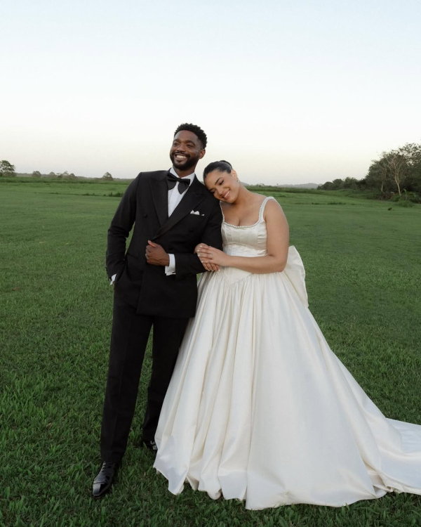 15 Best Wedding Photographers on the US East Coast | Professional Photography | Luxury Photographer and Videographer | Photo Studio