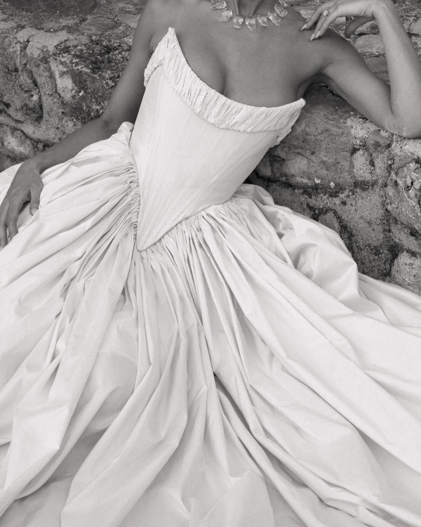 28 Basque Waist Wedding Dresses from the 2026 Bridal Collections