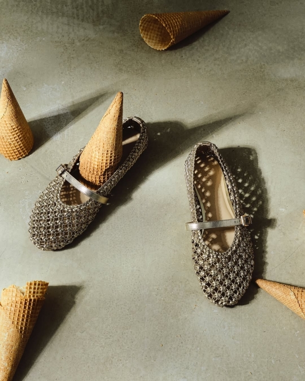 40 Fashionable Food-Infused Wedding Photography Ideas That Serve Style