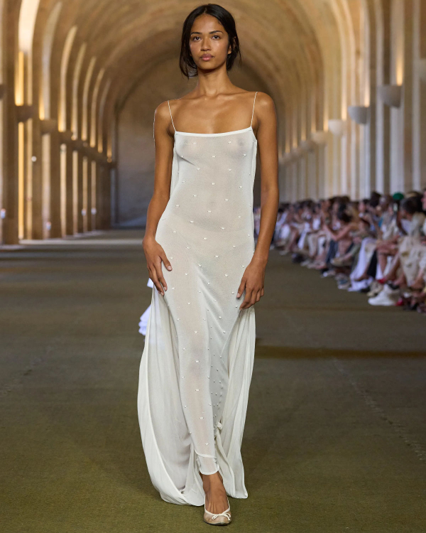 Jacquemus Unveils Spring-Summer 2026 Collection “Le Paysan” at Versailles