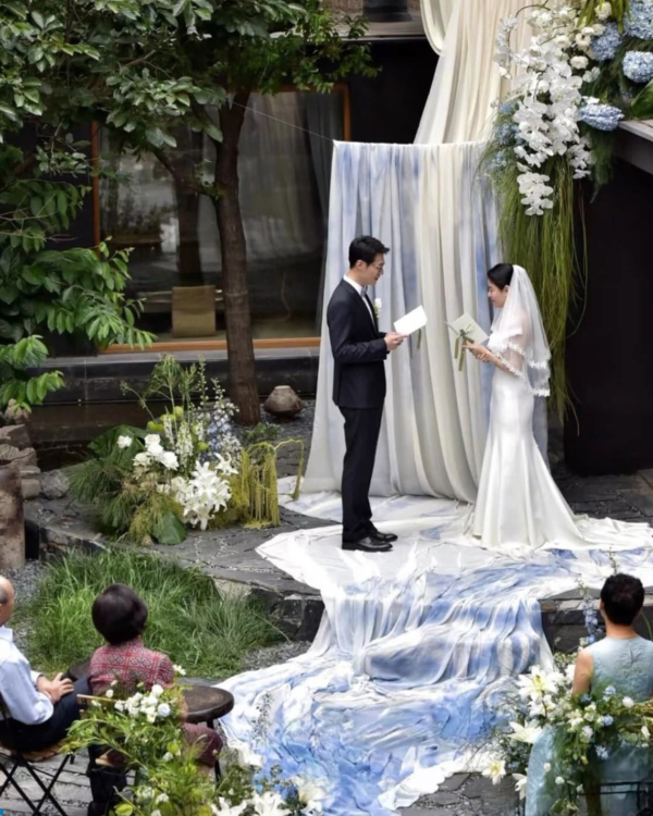 55 Creative Wedding Aisle & Altar Ideas for a Standout Ceremony